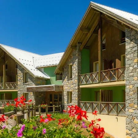 Appart hôtel Résidence Capfun Couleurs Soleil, Oz En Oisans